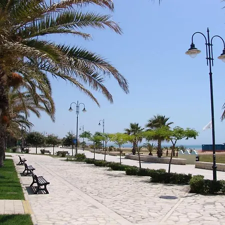 Glicine - A Pochi Passi Dal Mare Apartment