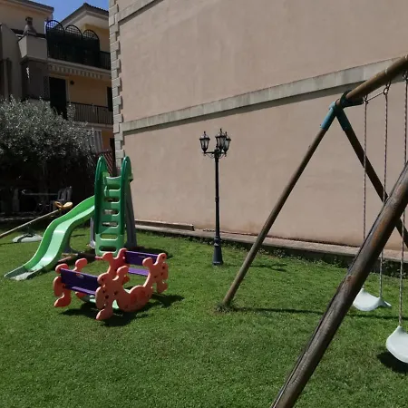Glicine - A Pochi Passi Dal Mare * Pozzallo